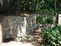 wall-stone-050a.JPG